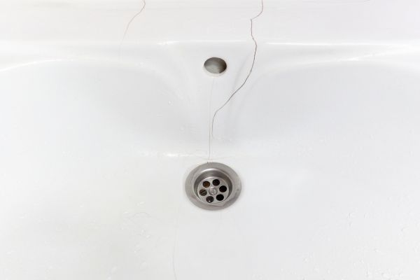 Sink Crack Sealing in Powder Springs