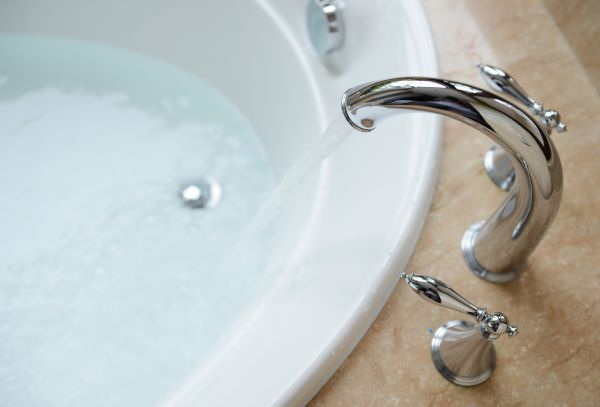 Tub Faucet Replacement in Powder Springs
